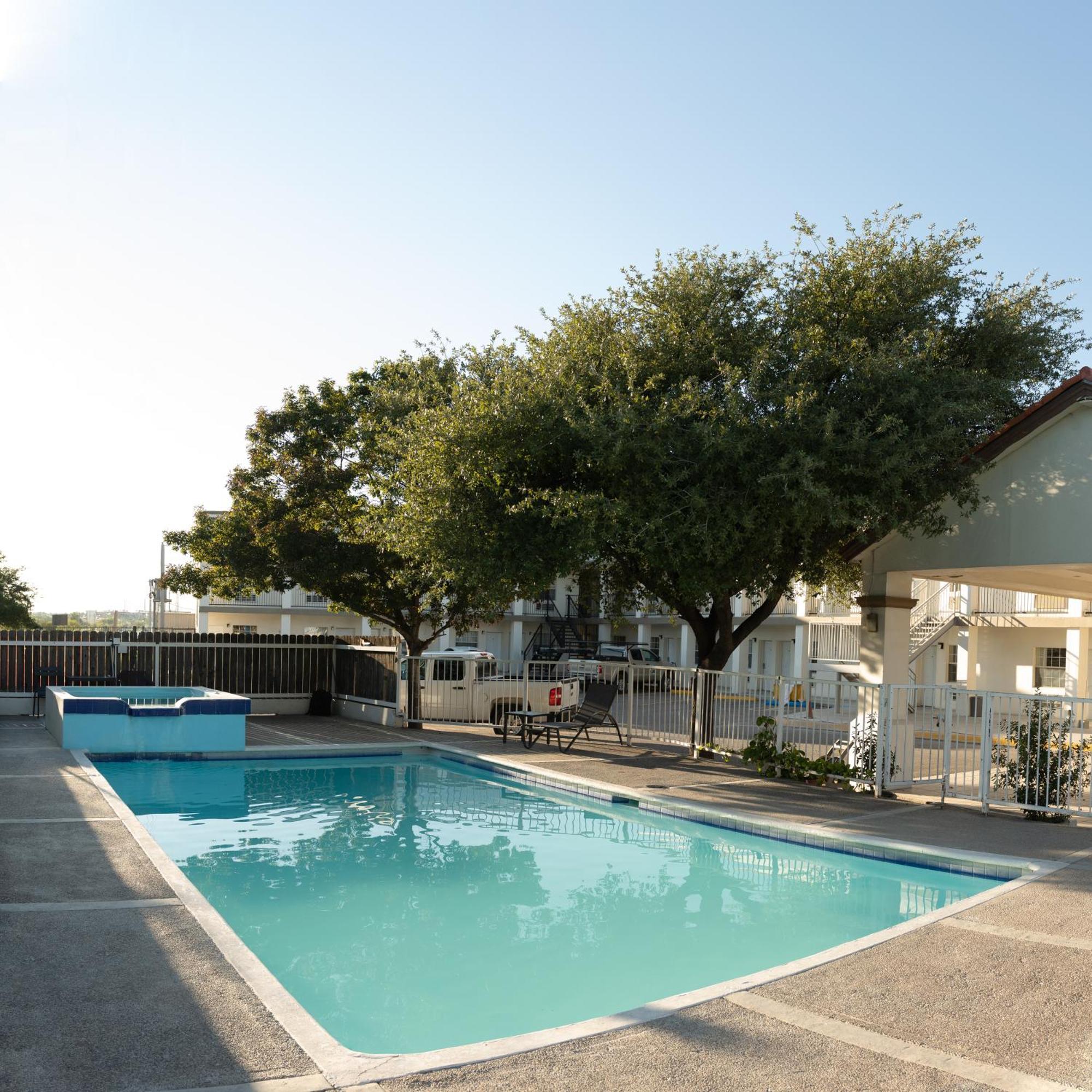 Quinta San Carlos Hotel